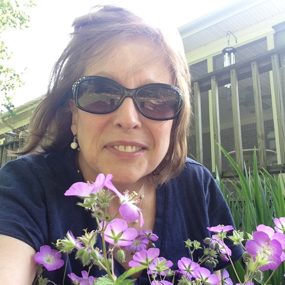 Meet your Posher, Janet